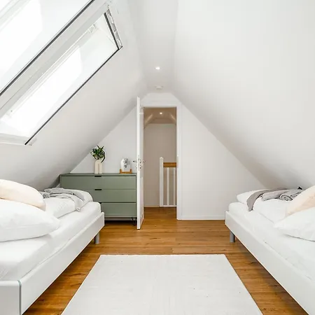 Muuske, Neu, Og Mit Balkon & Zwei Baedern Apartment *