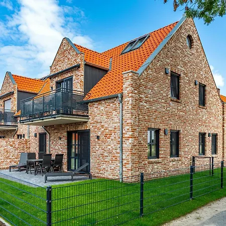 Muuske, Neu, Og Mit Balkon & Zwei Baedern * Greetsiel