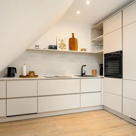Muuske, Neu, Og Mit Balkon & Zwei Baedern Apartment