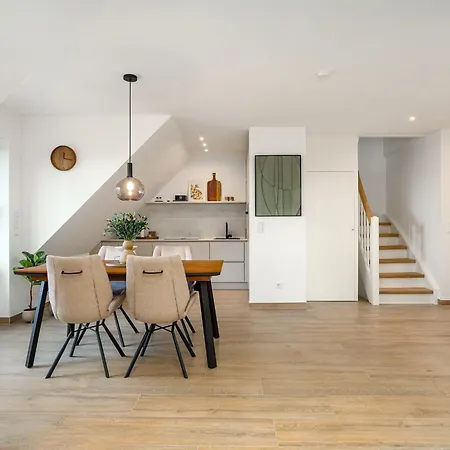 Muuske, Neu, Og Mit Balkon & Zwei Baedern Apartment *