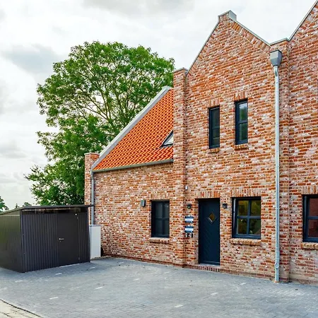 Muuske Daire *